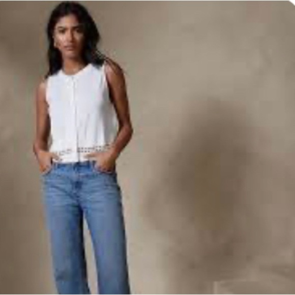 NWT Banana Republic Black Pintuck Top,‎ Size XSP - Picture 3 of 4